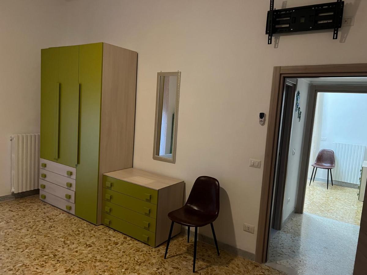 Casa Vacanze Refugium & Lounge Ferienwohnung Vico Del Gargano Ngoại thất bức ảnh
