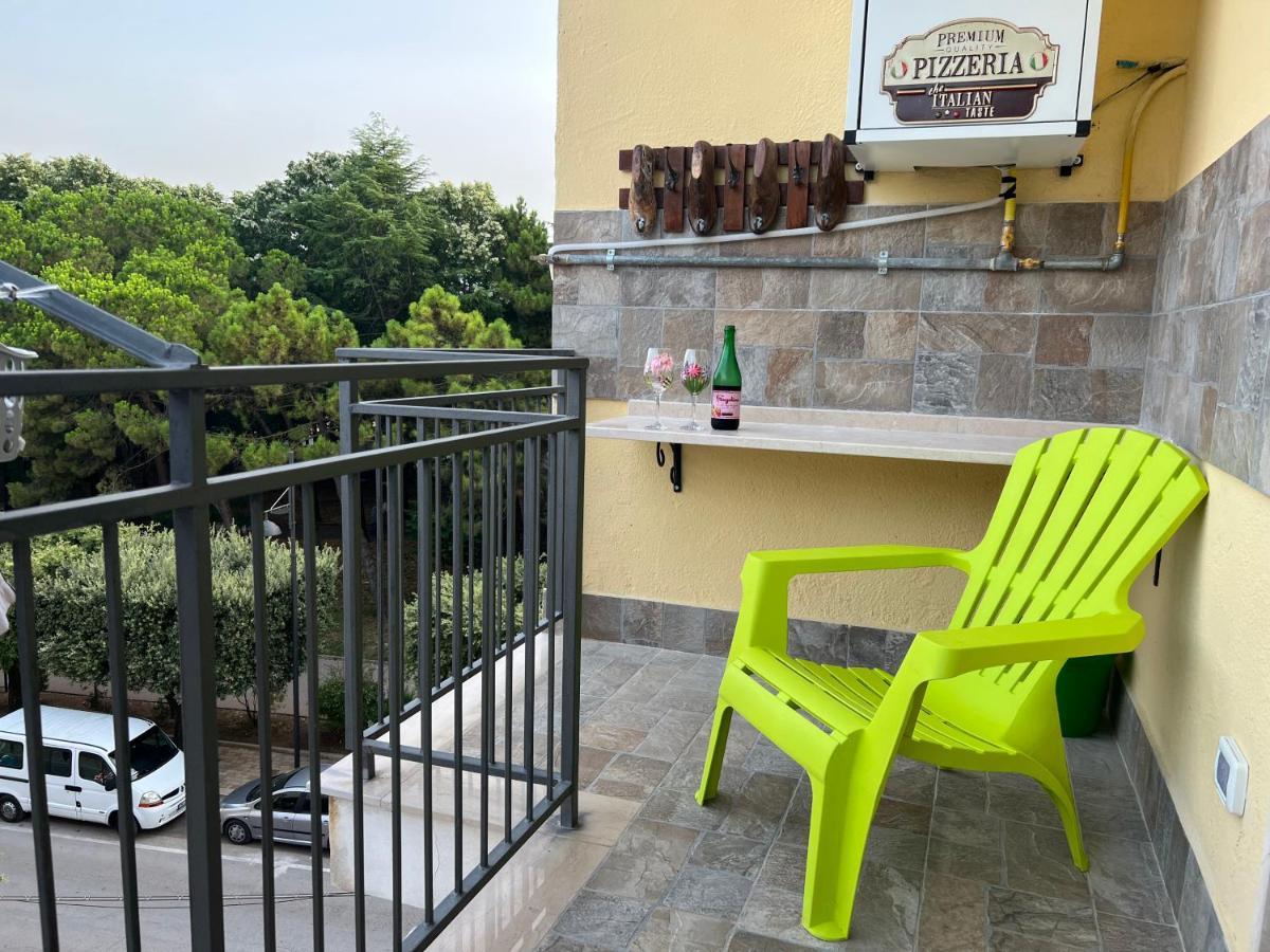 Casa Vacanze Refugium & Lounge Ferienwohnung Vico Del Gargano Ngoại thất bức ảnh