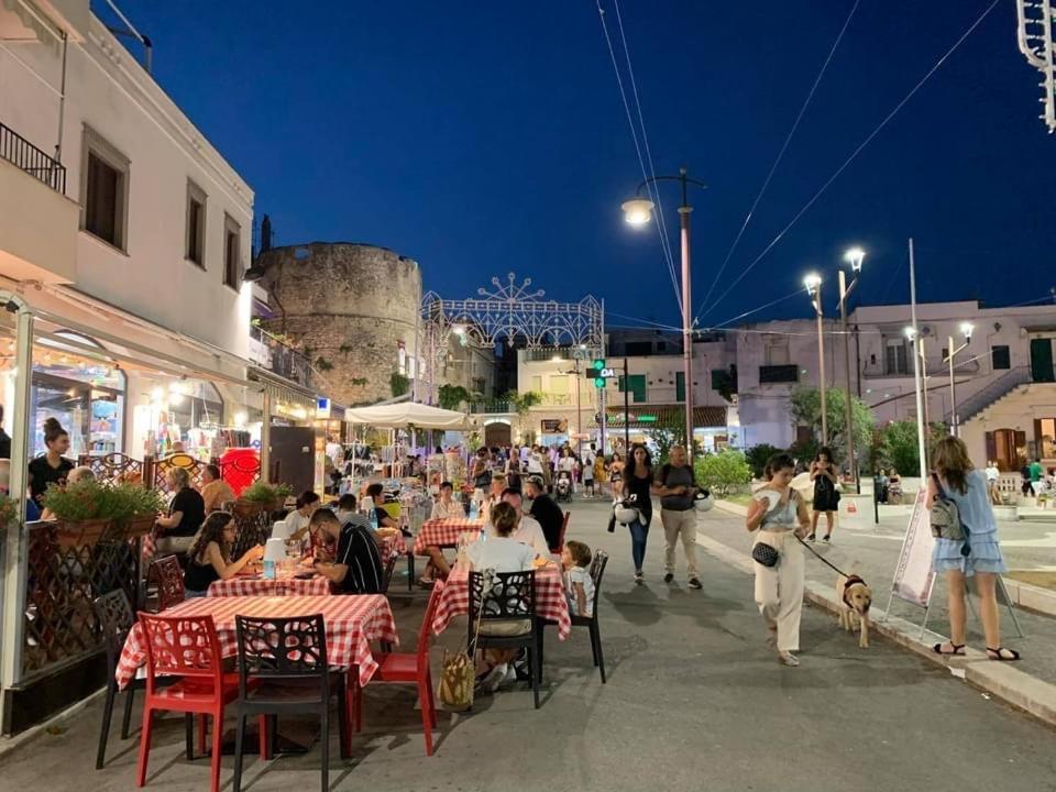 Casa Vacanze Refugium & Lounge Ferienwohnung Vico Del Gargano Ngoại thất bức ảnh