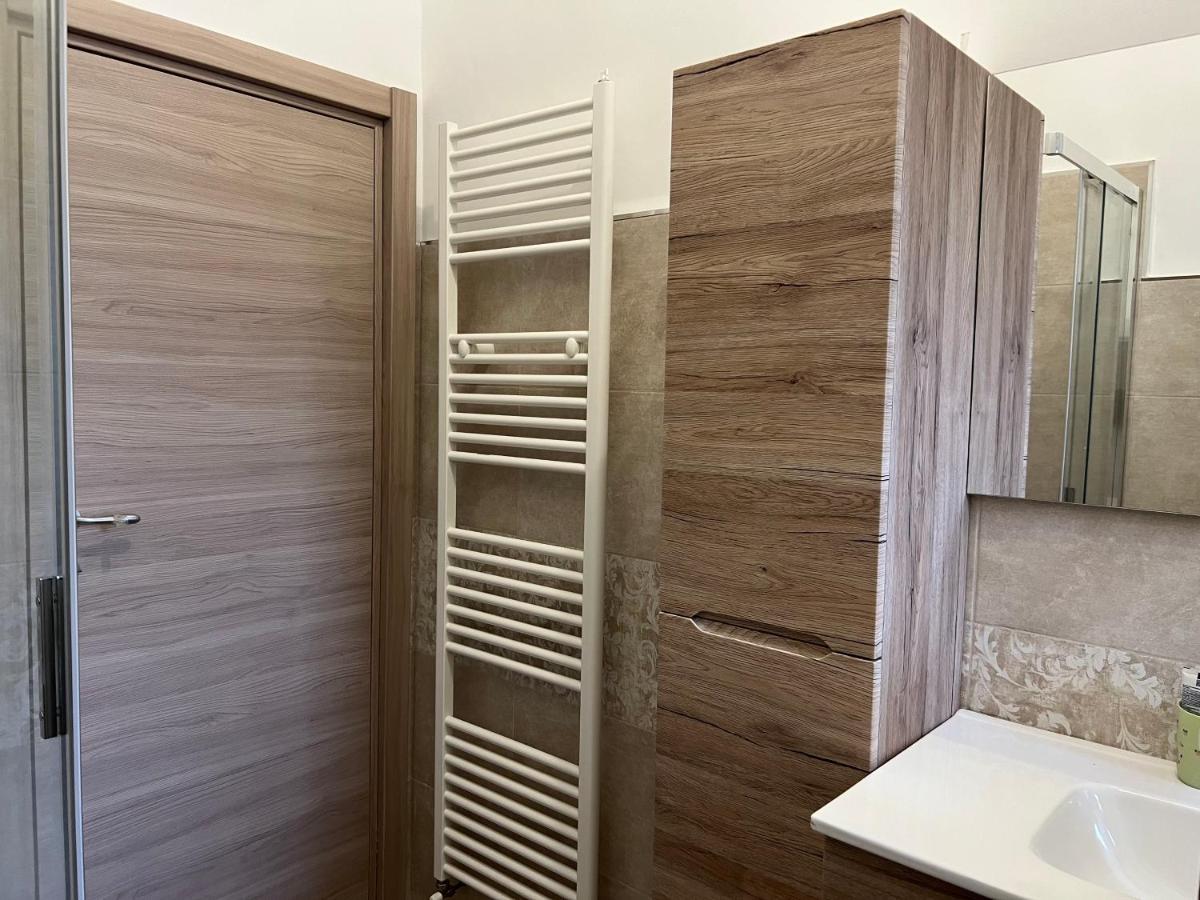 Casa Vacanze Refugium & Lounge Ferienwohnung Vico Del Gargano Ngoại thất bức ảnh